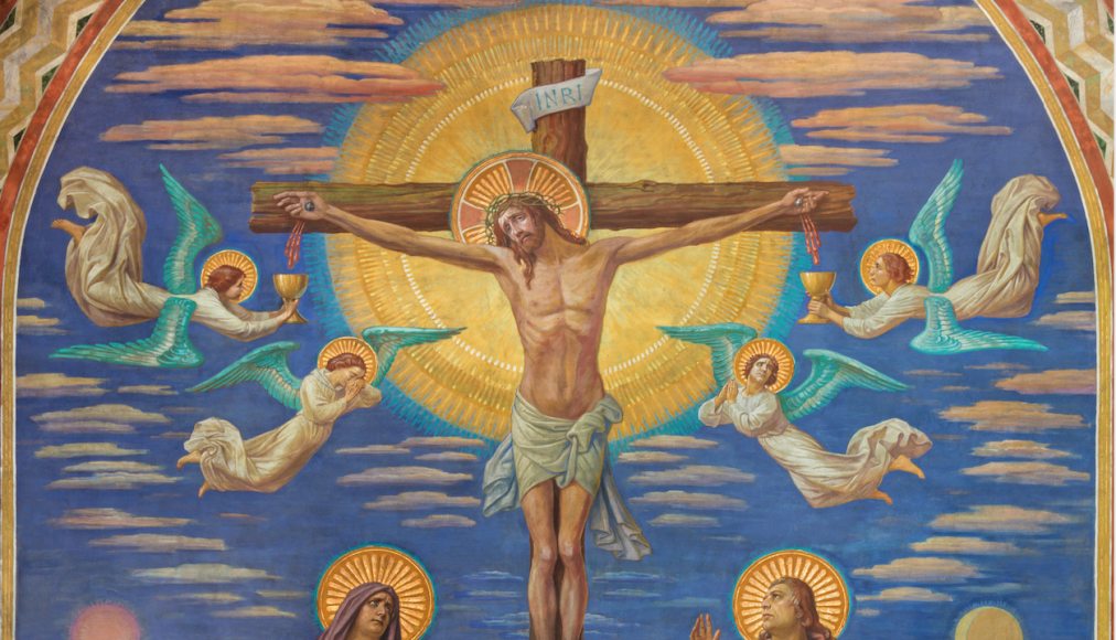 La fresque de la crucifixion à l'église Herz Jesus (Berlin) de Friedrich Stummel et Karl Wenzel La fresque de la crucifixion à l'église Herz Jesus (Berlin) de Friedrich Stummel et Karl Wenzel / IStock