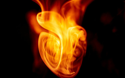 Le Saint-Esprit s’est matérialisé sous forme de langue de feu. / © Marek Piwnicki